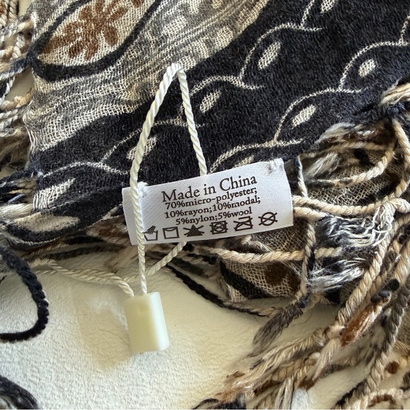 NWT Orvis Scarf Wool Blend Granola Outdoor Lagenlook - Picture 3 of 7